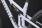 Commencal Meta SX V5 Signature Pure White - Pilt 4